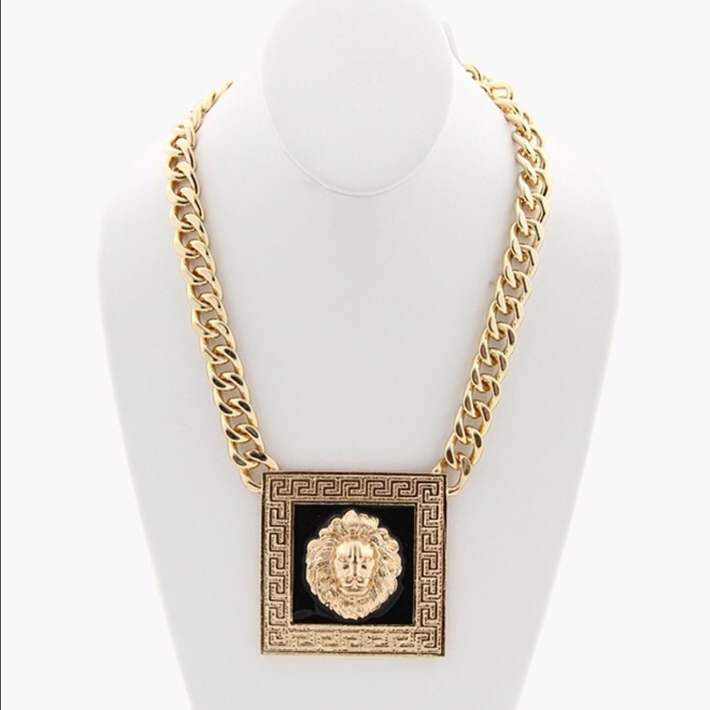 Gold Lion Medallion Chain Necklace